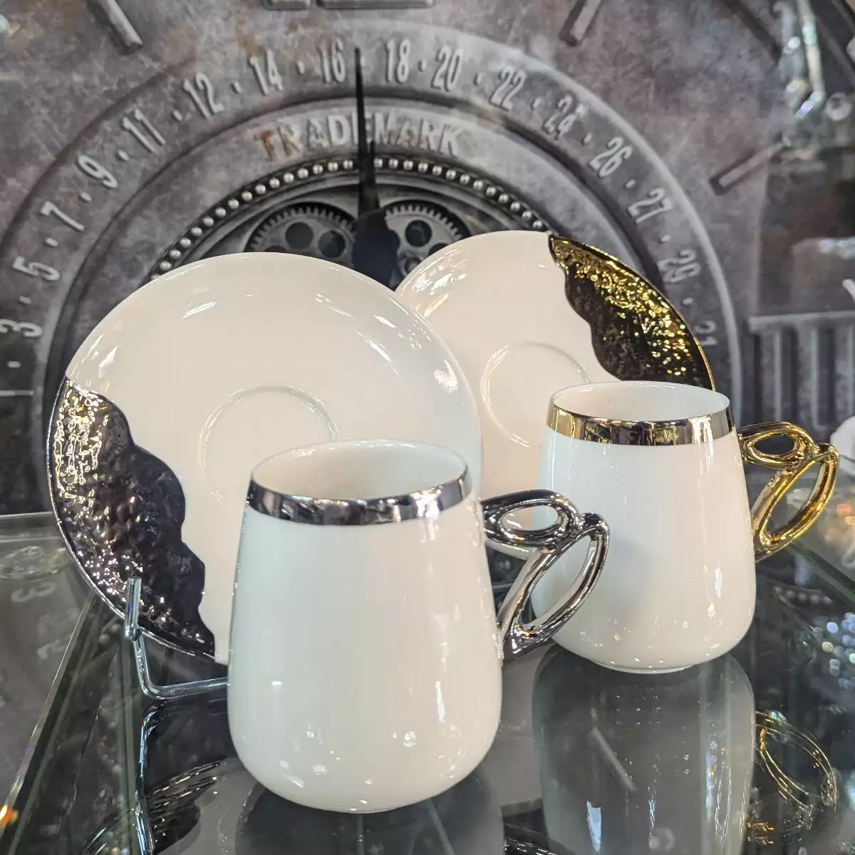 Lot de 6 tasses avec 6 sous-tasses